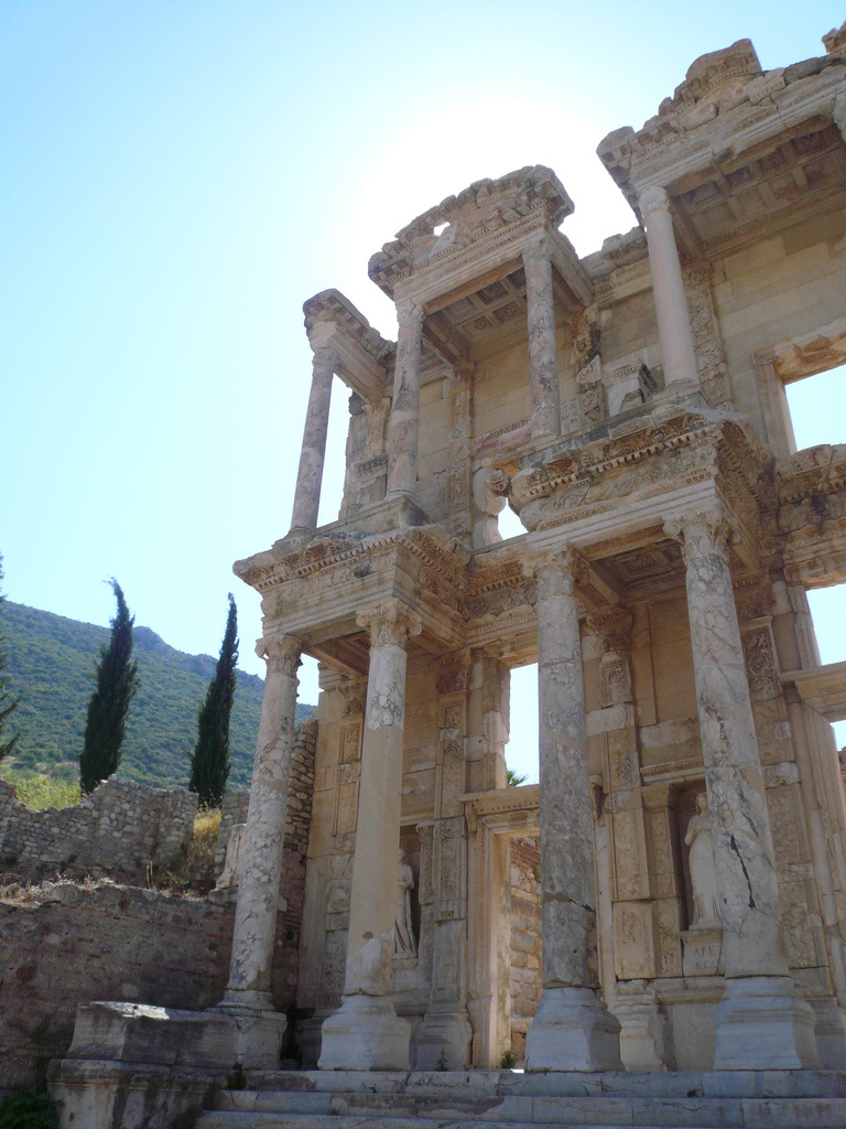 Biblioteca de Éfeso
